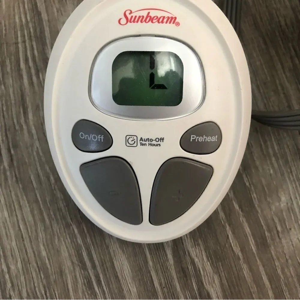 Sunbeam A02-TC-02U2 Model O85KQ Dual Heating Electric Blanket 4-Prong Controller